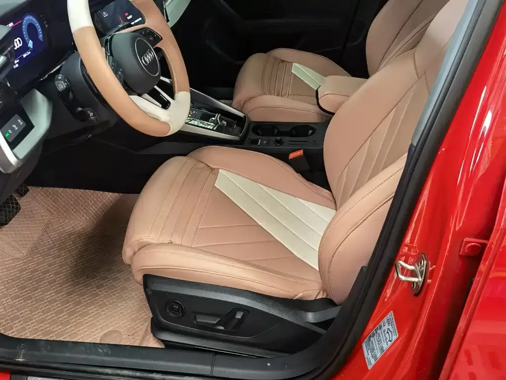 Audi A3 2021 из CN, фото 3
