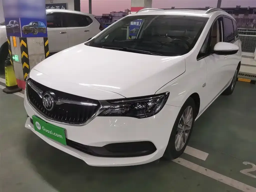 Buick GL6 2023 из CN, фото 1