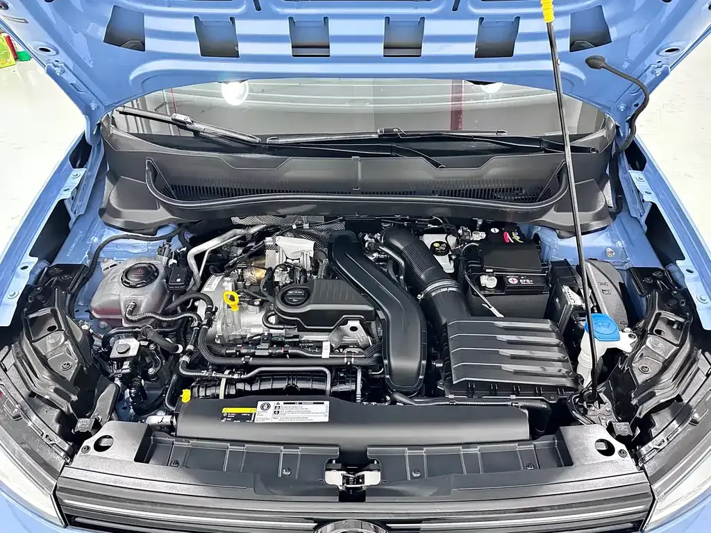 Volkswagen Tharu 2024 из CN, фото 9