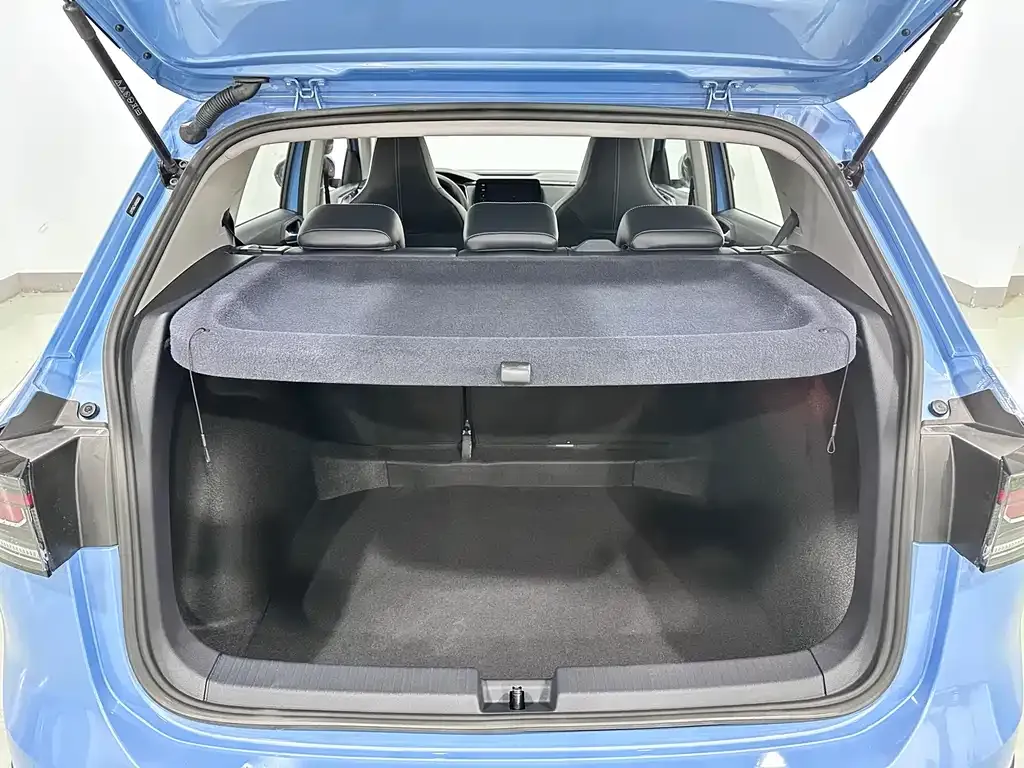 Volkswagen Tharu 2024 из CN, фото 6