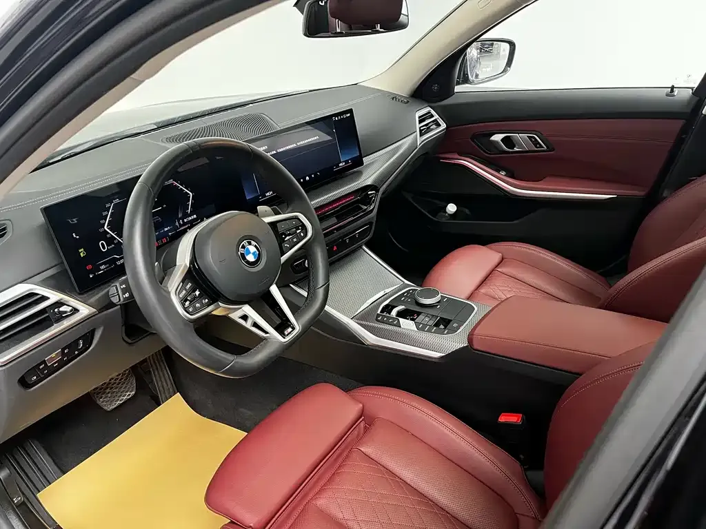 BMW 3 Series 2024 из CN, фото 7