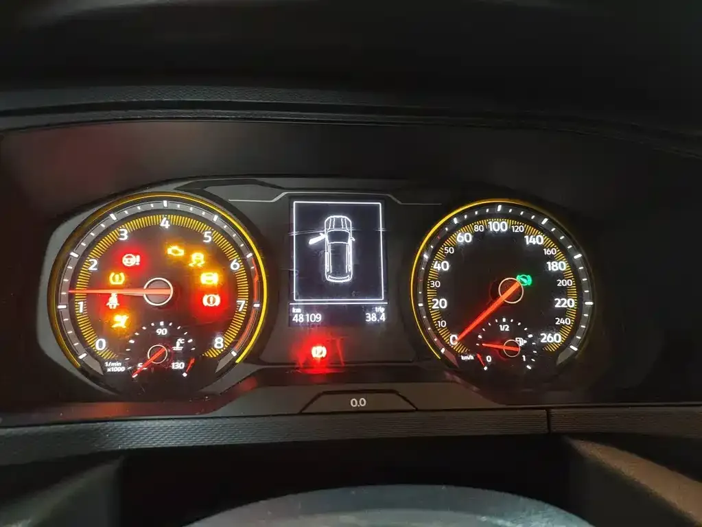 Volkswagen Tharu 2022 из CN, фото 4