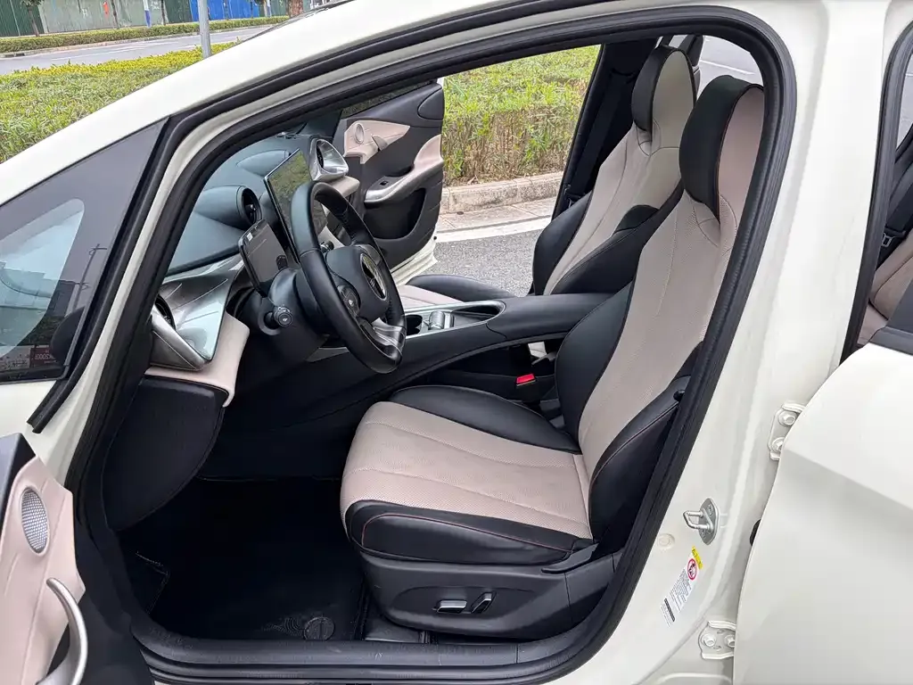 BYD Dolphin 2023 из CN, фото 5