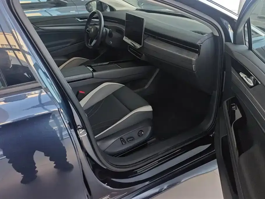 Volkswagen ID.7 VIZZION 2024 из CN, фото 4