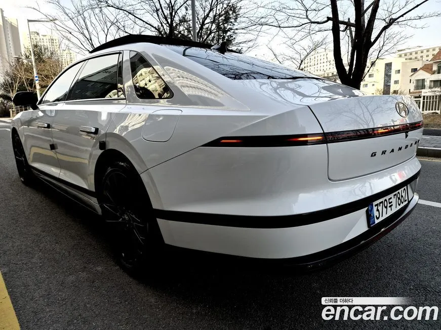 Hyundai Grandeur 2024 из KR, фото 4