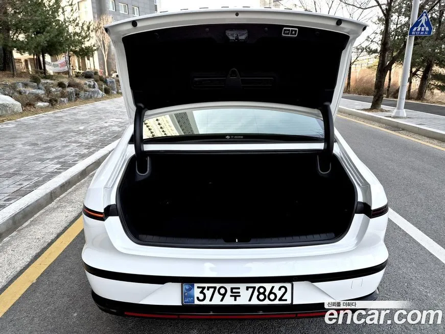 Hyundai Grandeur 2024 из KR, фото 7