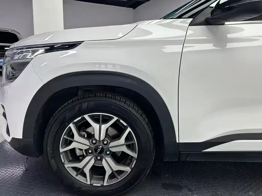 Kia KX3 — фото 4