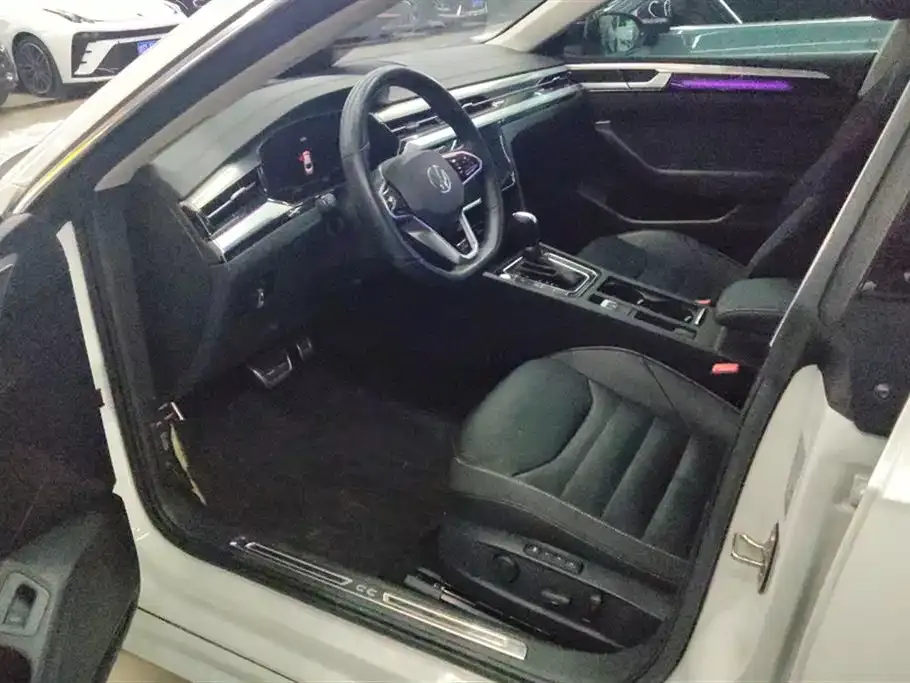 Volkswagen CC 2023 из CN, фото 6