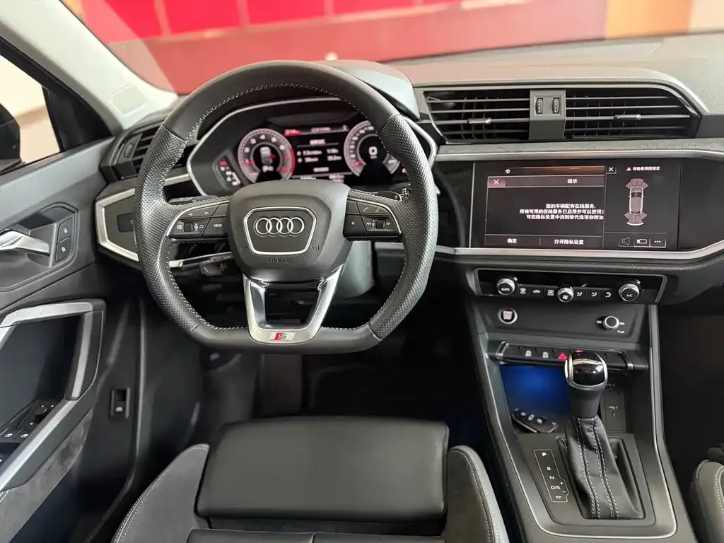 Audi Q3 Sportback 2022 из CN, фото 8