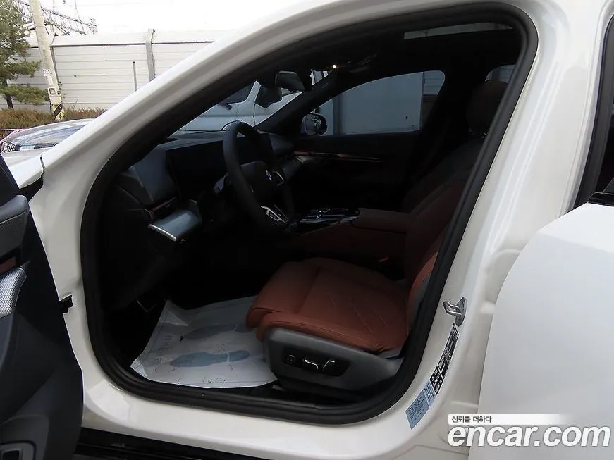 BMW 5-Series 2025 из KR, фото 6