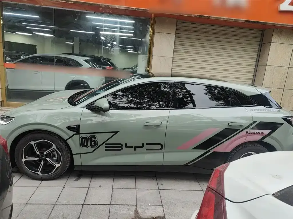 BYD Seal 06GT — фото 6