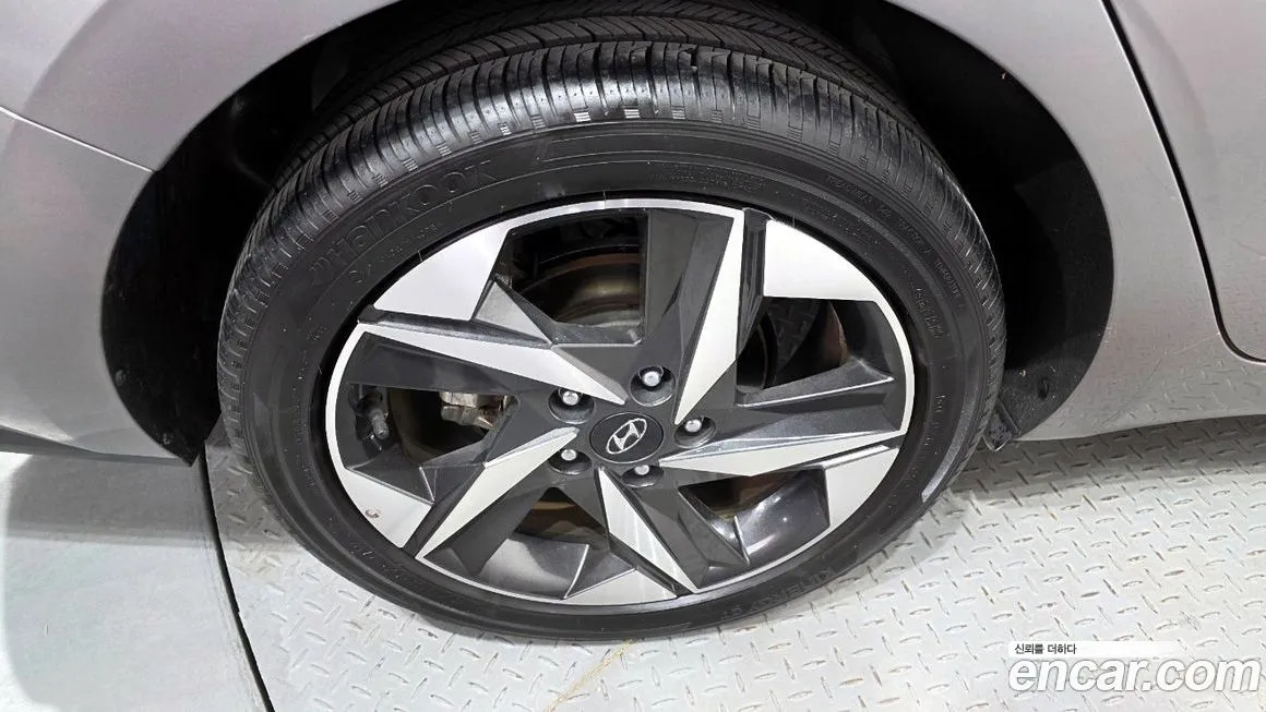 Hyundai AVANTE 2021 из KR, фото 4