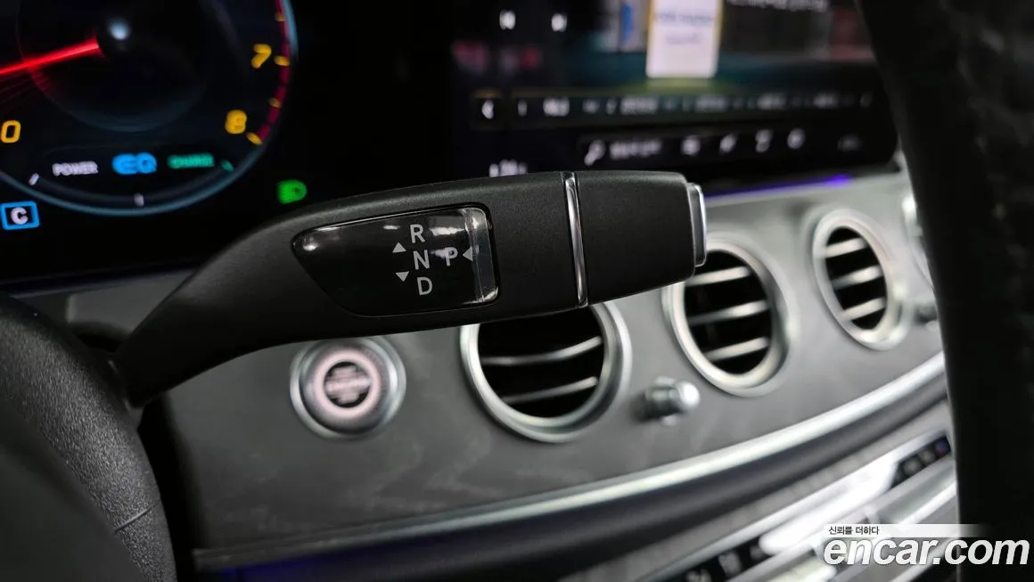 Mercedes-Benz E-Class 2023 из KR, фото 5