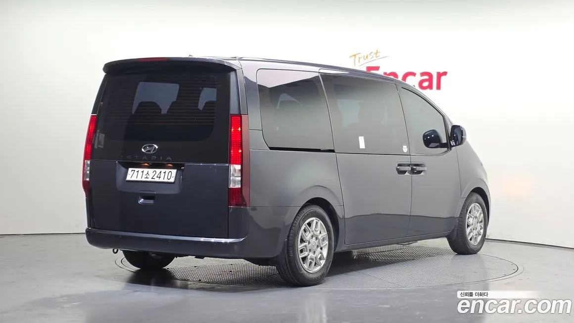 Hyundai Staria 2023 из KR, фото 10