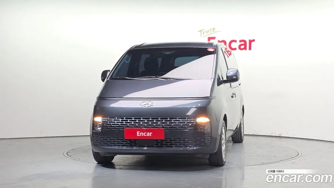 Hyundai Staria 2023 из KR, фото 6