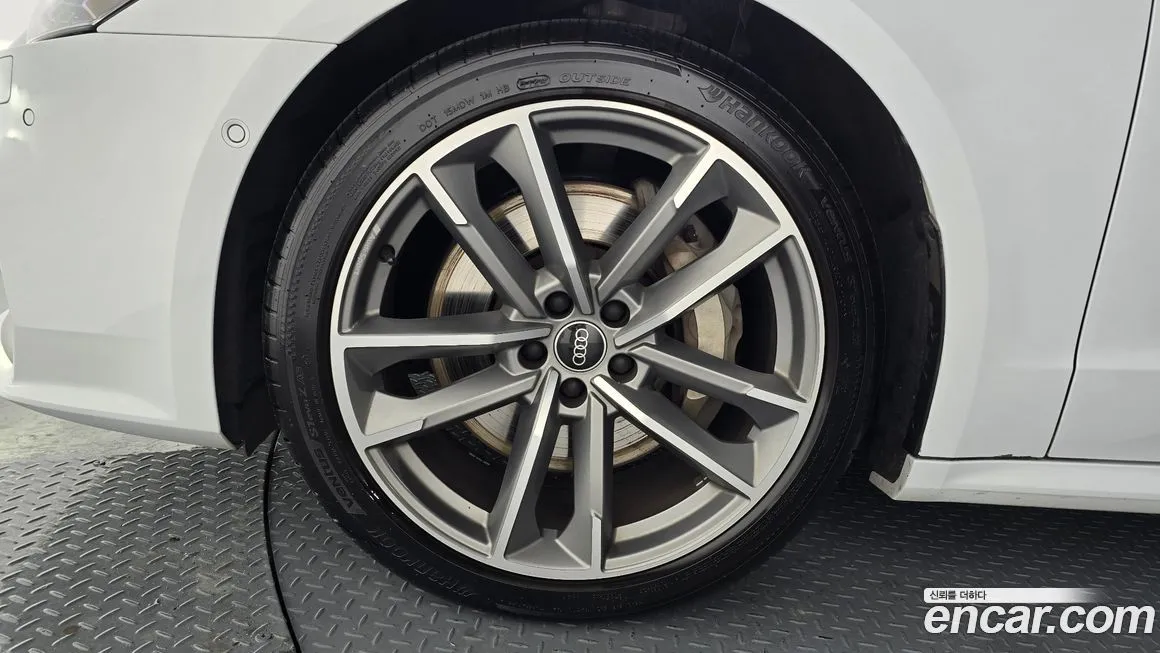 Audi A7 2021 из KR, фото 5