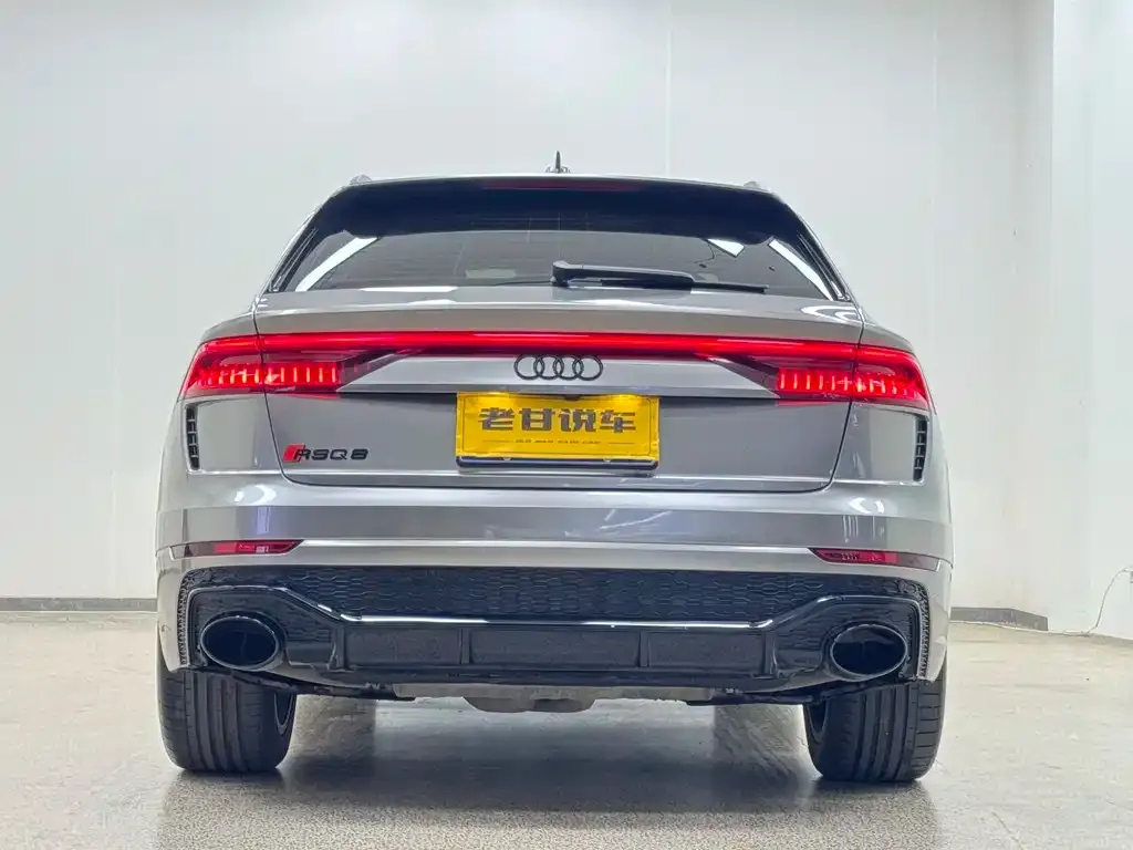 Audi Q8 2022 из CN, фото 4