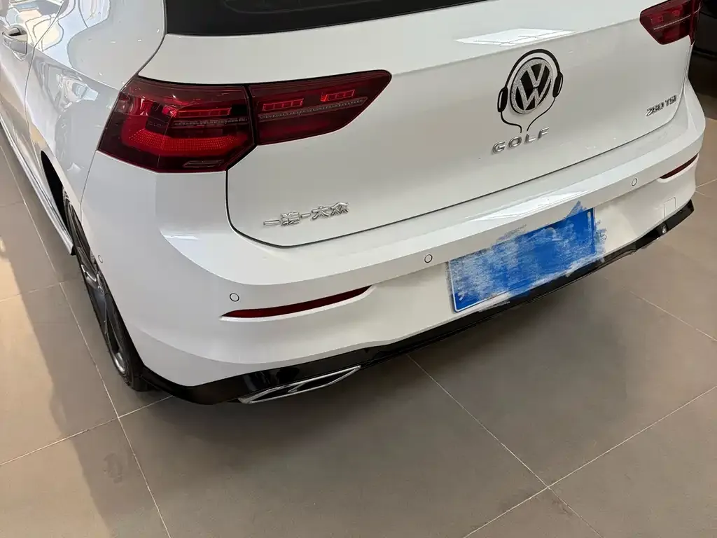 Volkswagen Golf 2022 из CN, фото 7