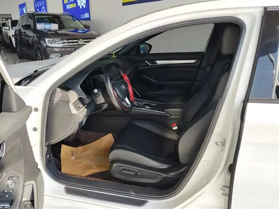 Honda Inspire 2022 из CN, фото 5
