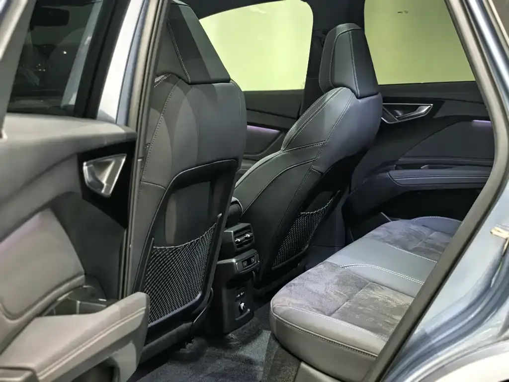 Audi Q4 e-tron 2023 из CN, фото 8