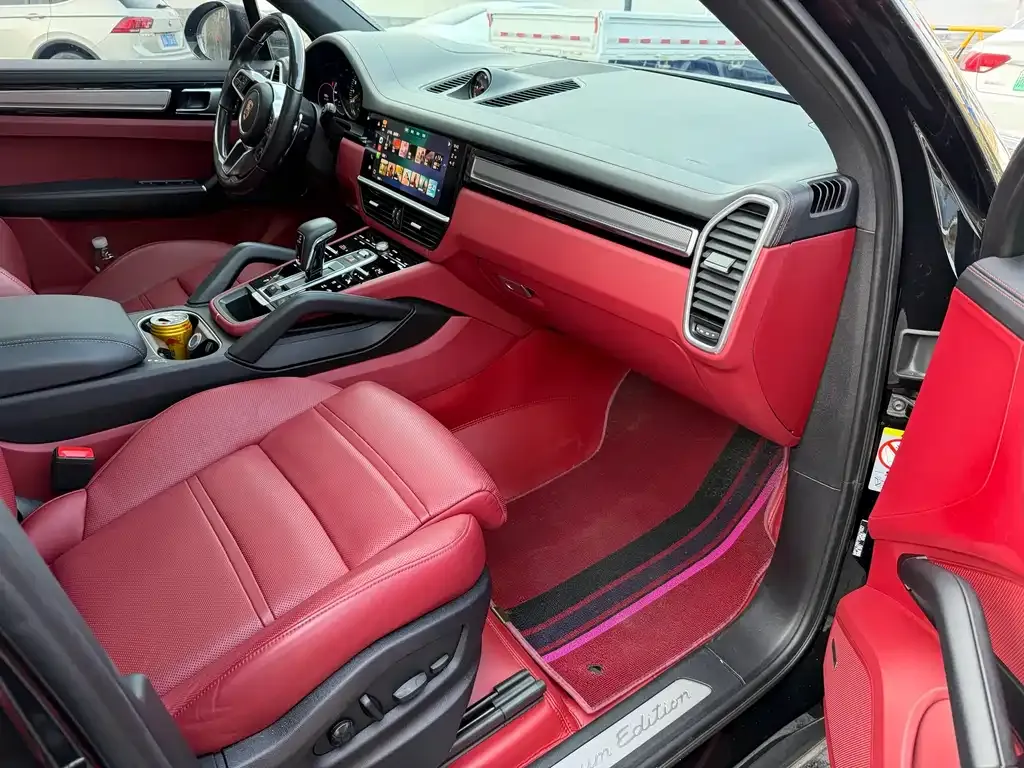 Porsche Cayenne Hybrid 2023 из CN, фото 2