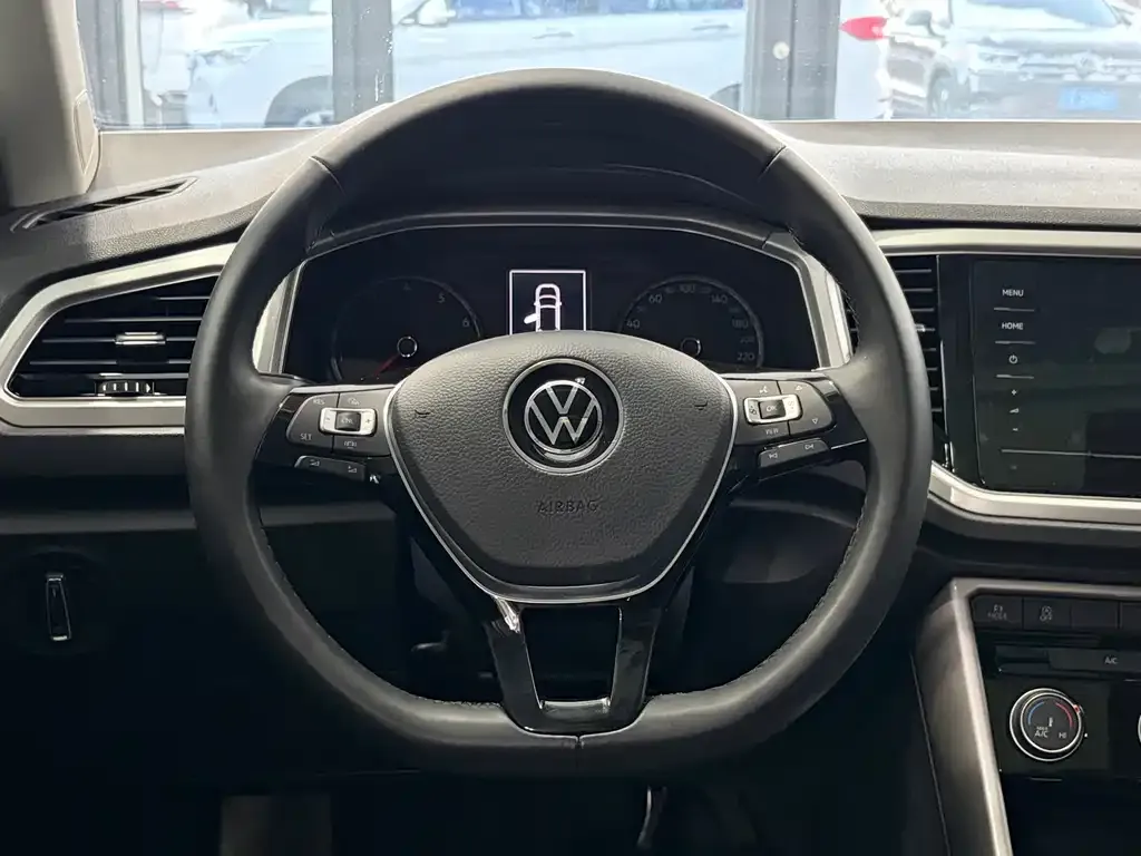 Volkswagen T-Roc 2022 из CN, фото 4