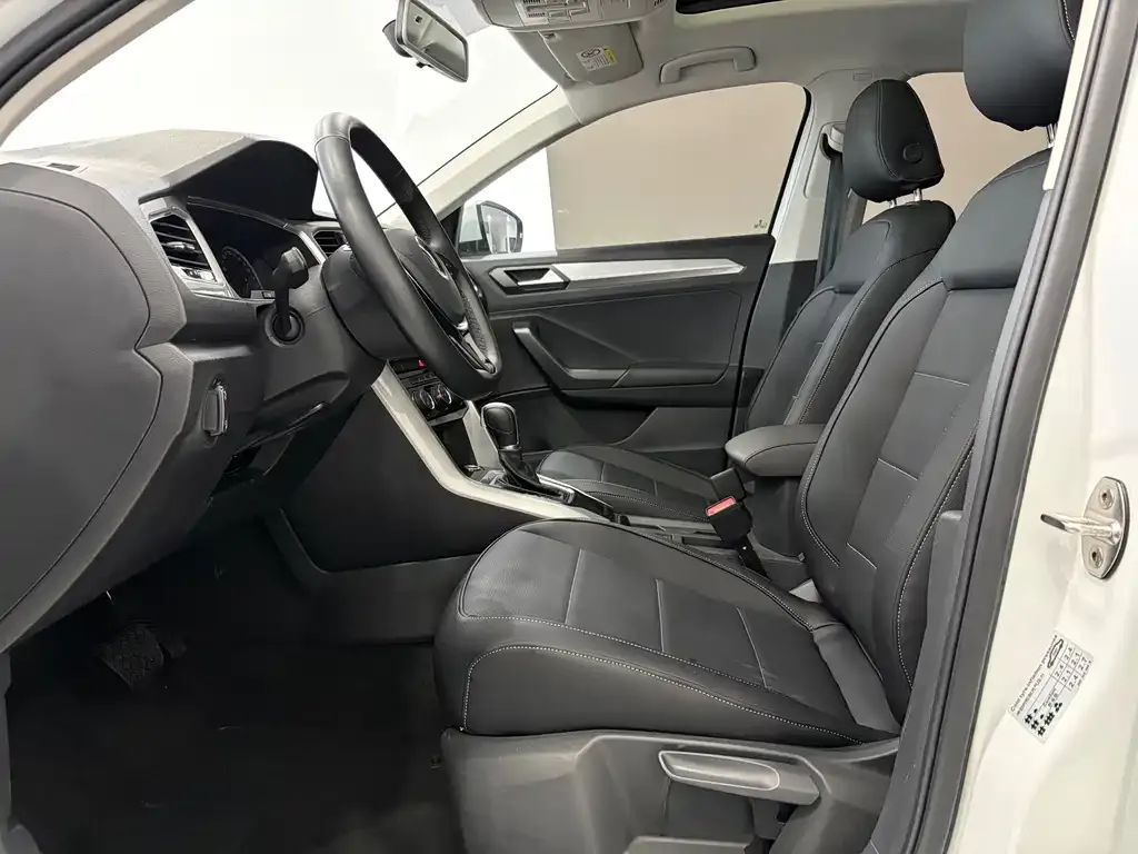 Volkswagen T-Roc 2022 из CN, фото 8