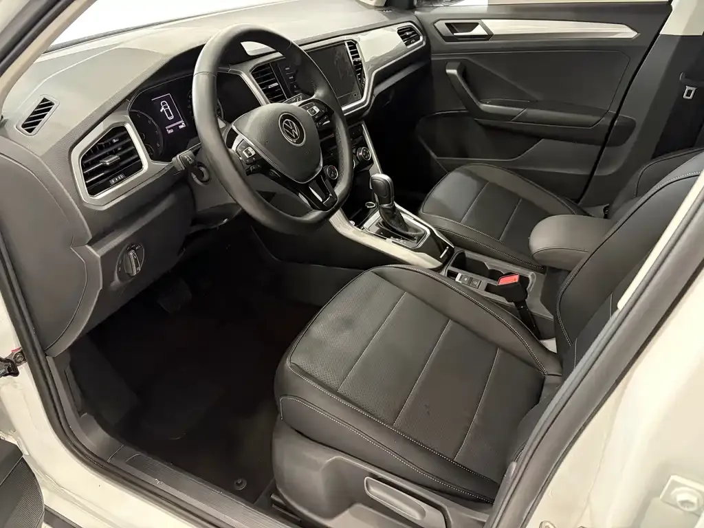 Volkswagen T-Roc 2022 из CN, фото 6