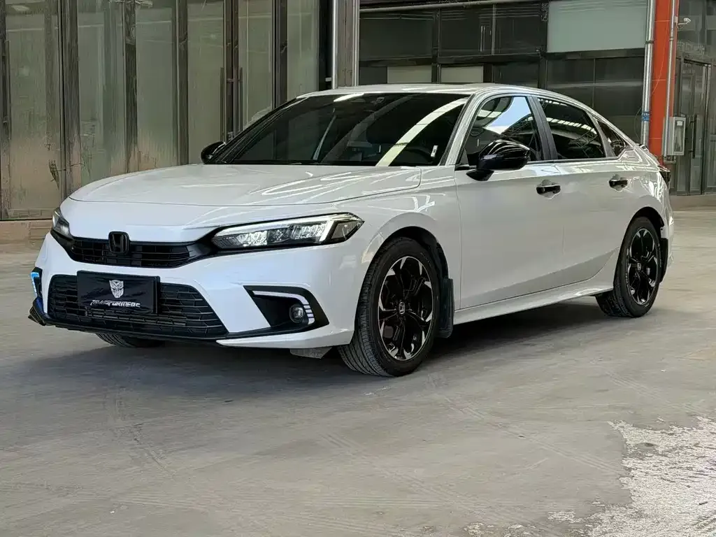 Honda Civic 2024 из CN, фото 1