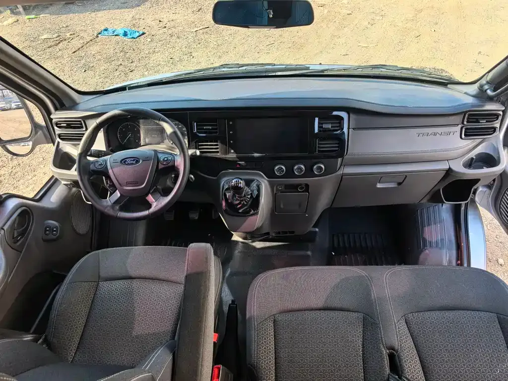 Ford Transit Custom 2021 из CN, фото 8
