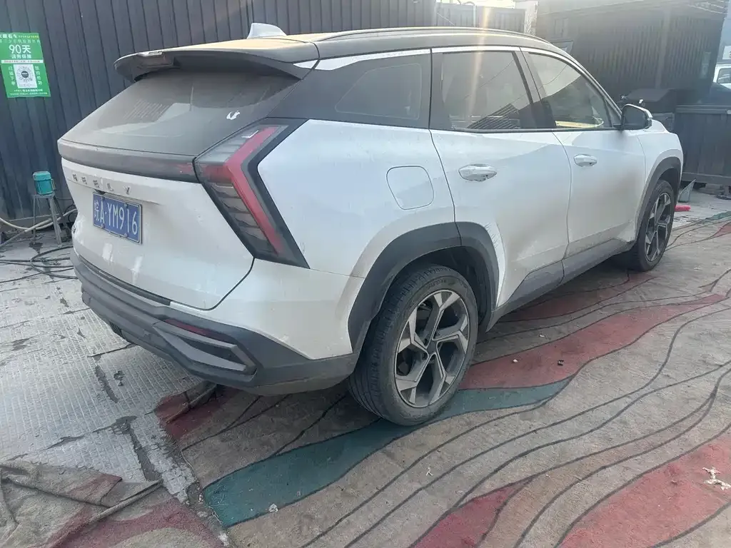 Geely Boyue L 2023 из CN, фото 4