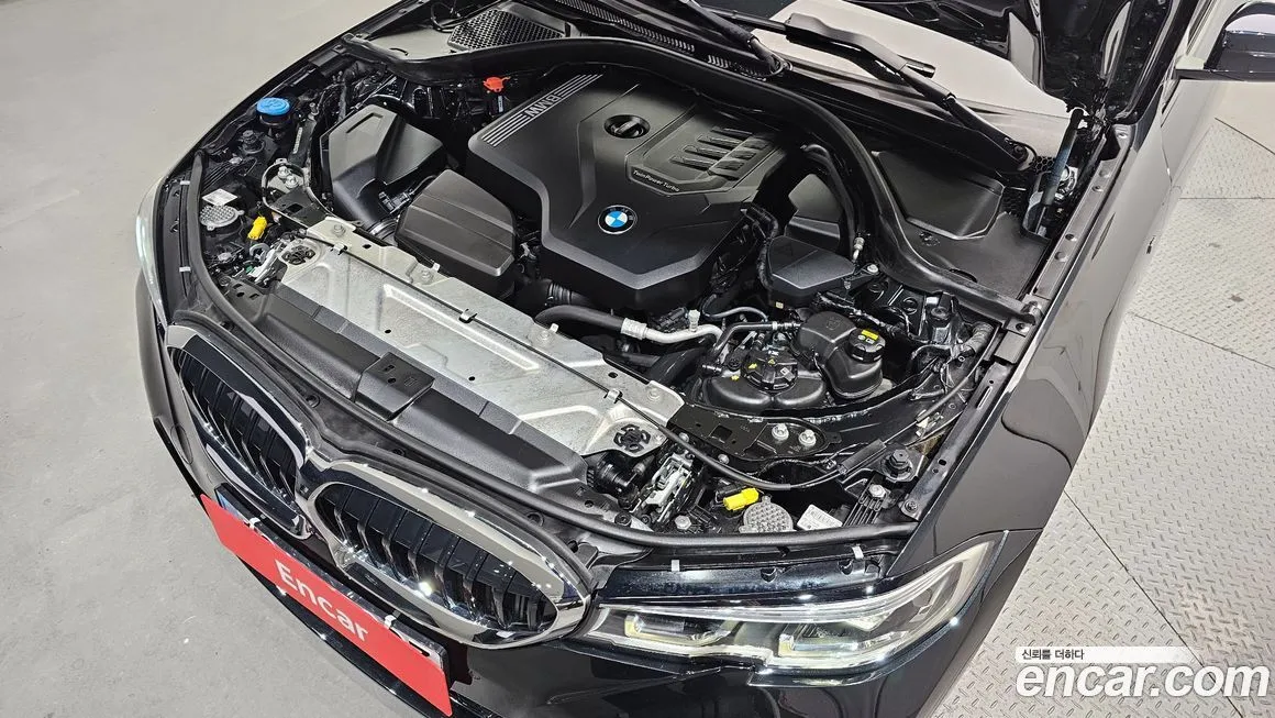 BMW 3-Series 2021 из KR, фото 10