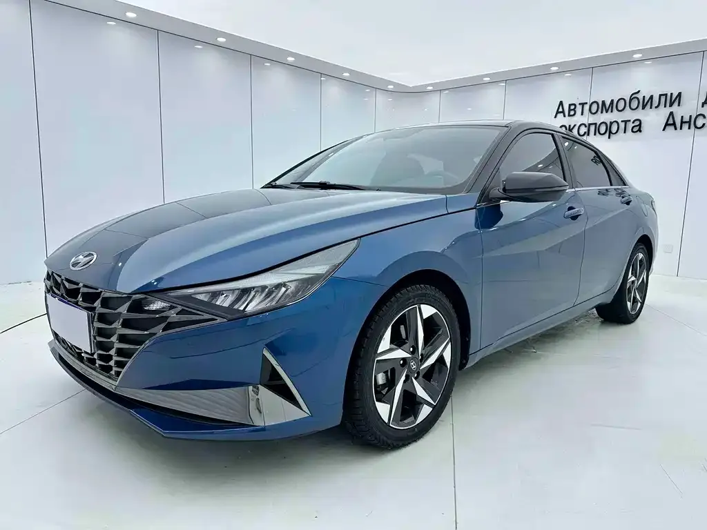 Hyundai Elantra 2022 из CN, фото 1