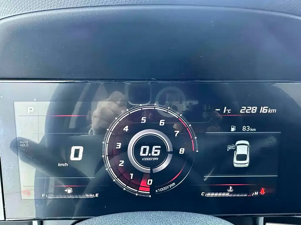 Hyundai Elantra 2022 из CN, фото 10