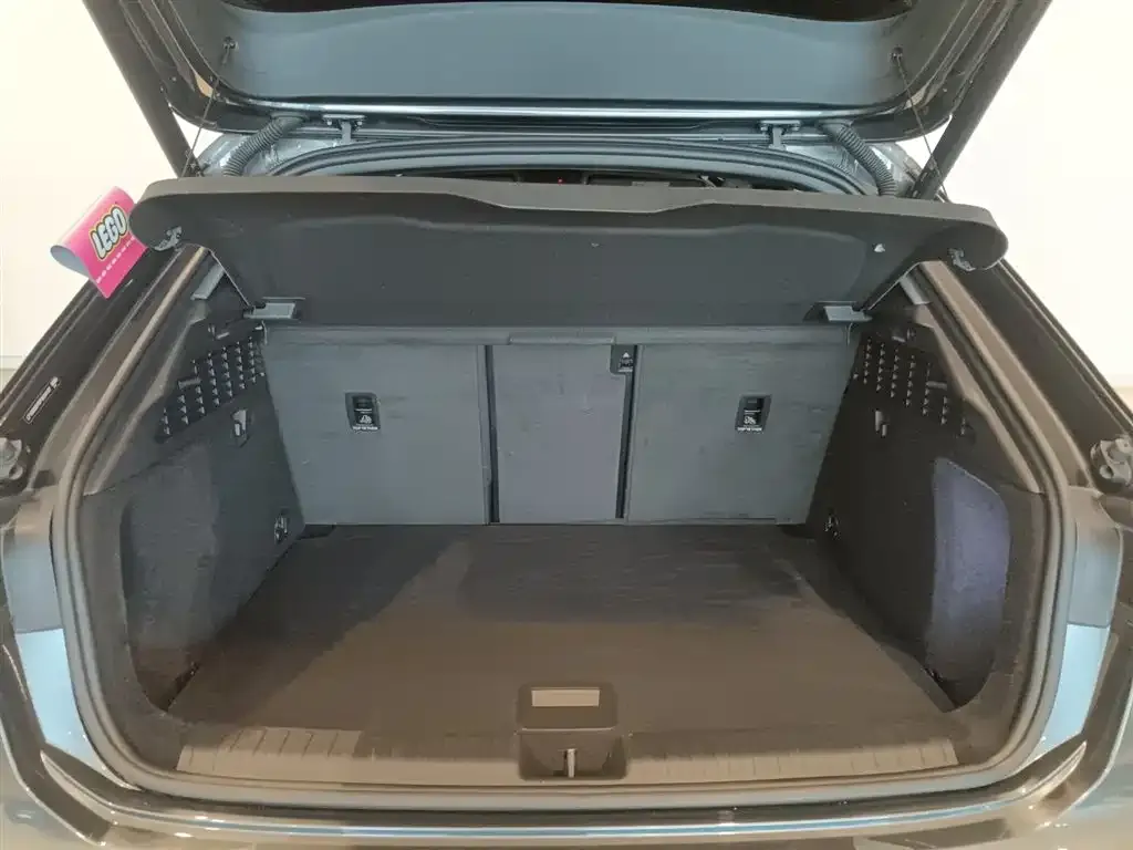 Audi A3 2023 из CN, фото 5