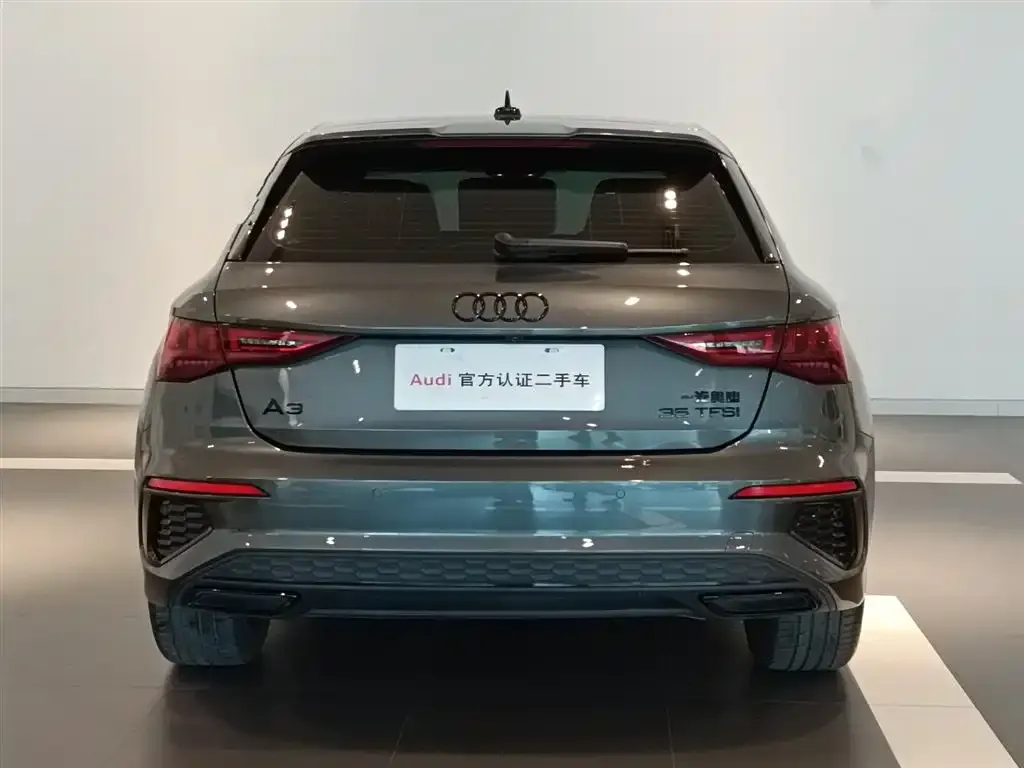 Audi A3 2023 из CN, фото 9