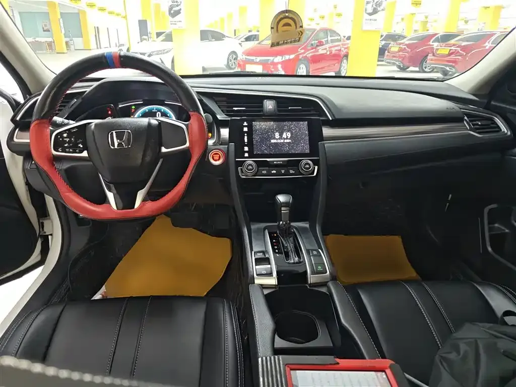Honda Civic — фото 6