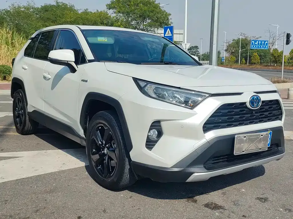 Toyota RAV4 2022 из CN, фото 4