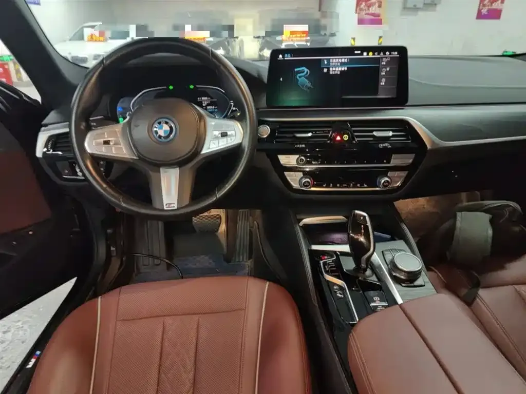 BMW 5 Series New Energy — фото 7