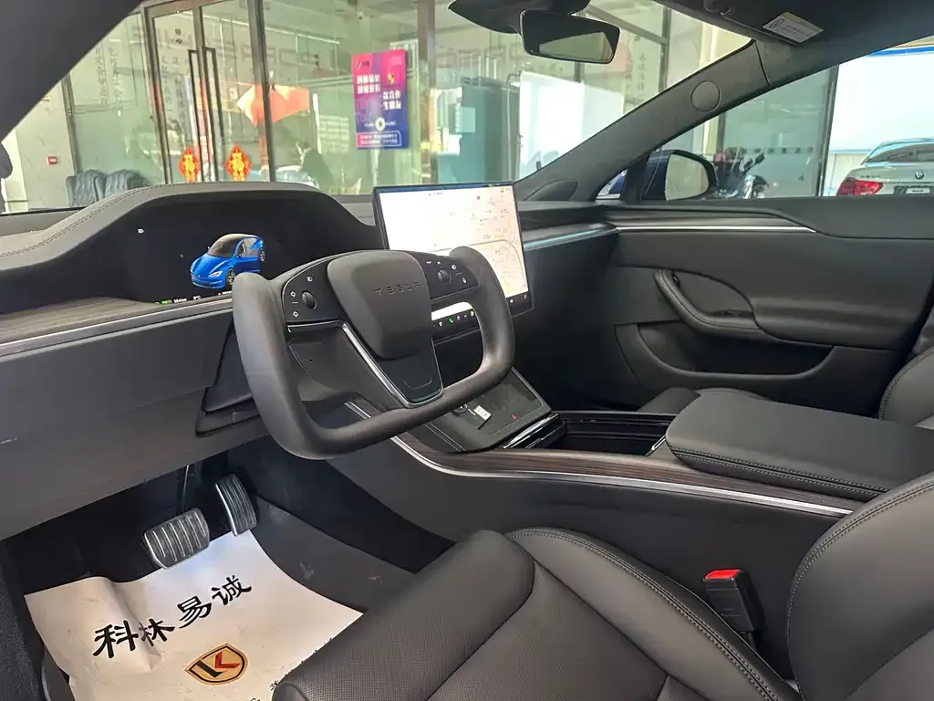 Tesla Model S — фото 3