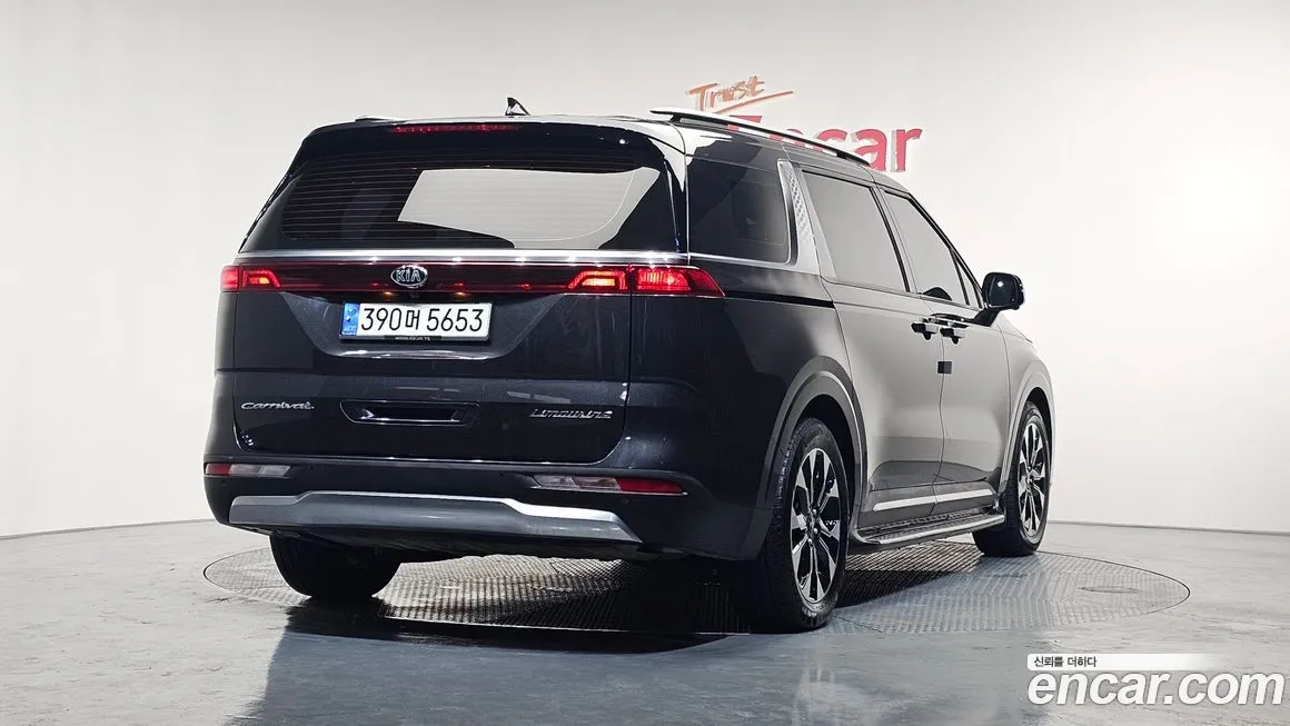 Kia Carnival 2021 из KR, фото 2