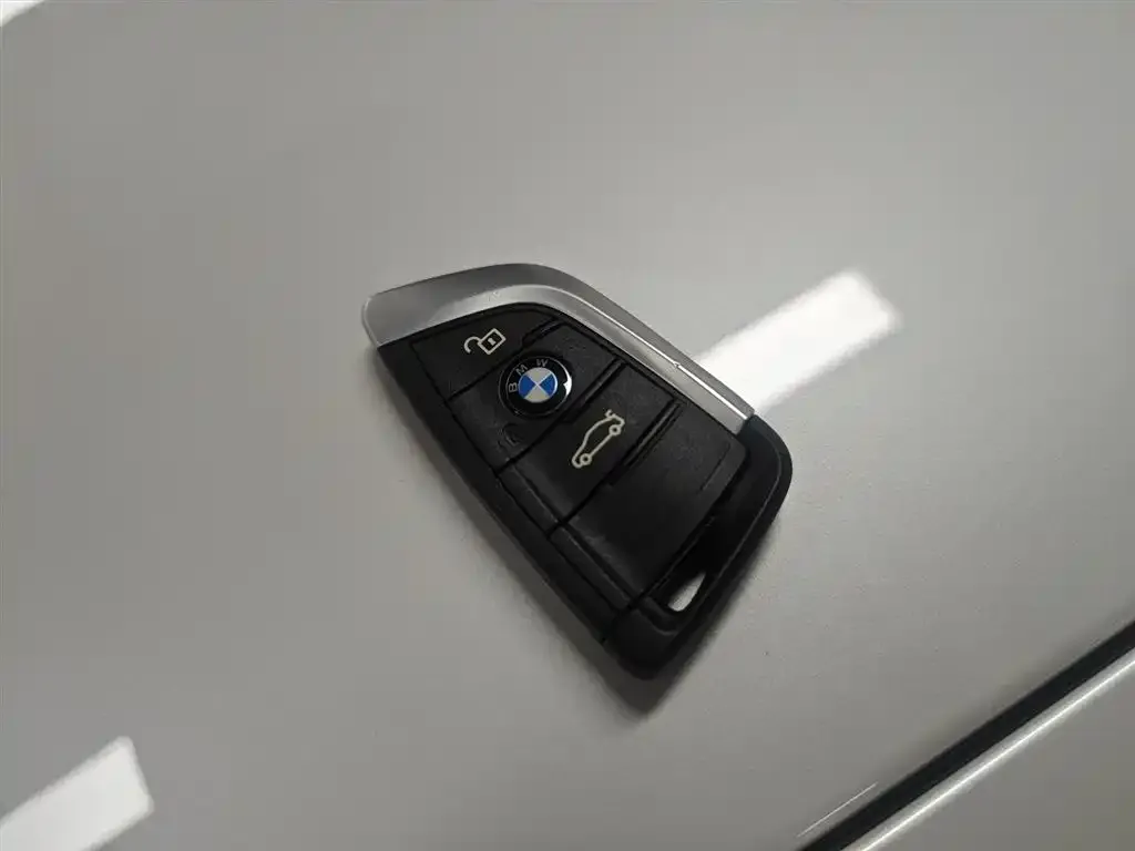 BMW 1 Series 2022 из CN, фото 2