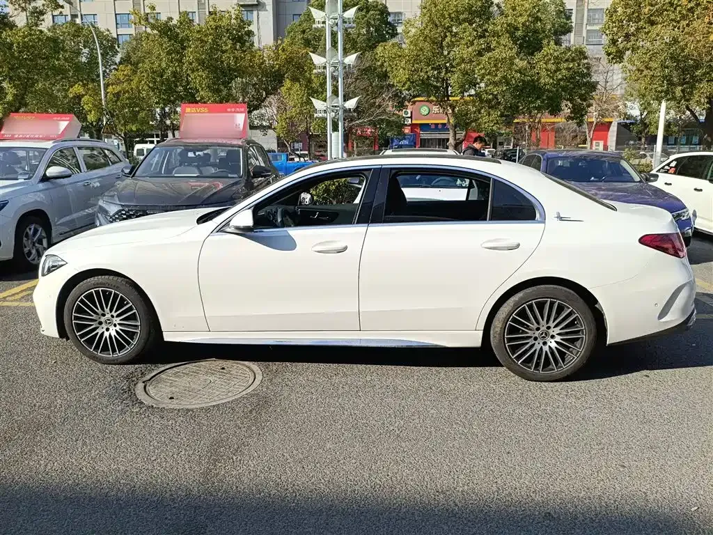 Mercedes-Benz C-Class 2024 из CN, фото 8