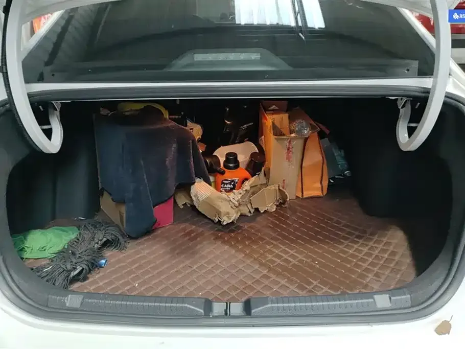 Volkswagen Lavida 2024 из CN, фото 7
