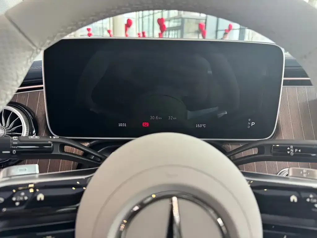Mercedes-Benz EQE 2025 из CN, фото 2