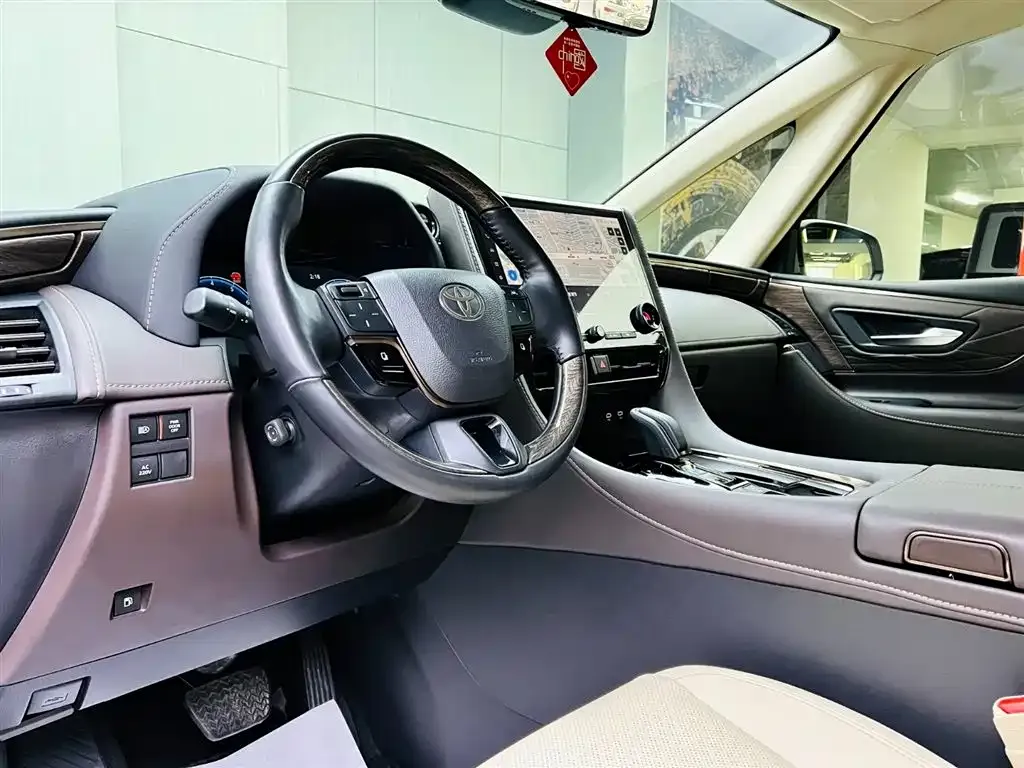 Toyota Alphard 2024 из CN, фото 4