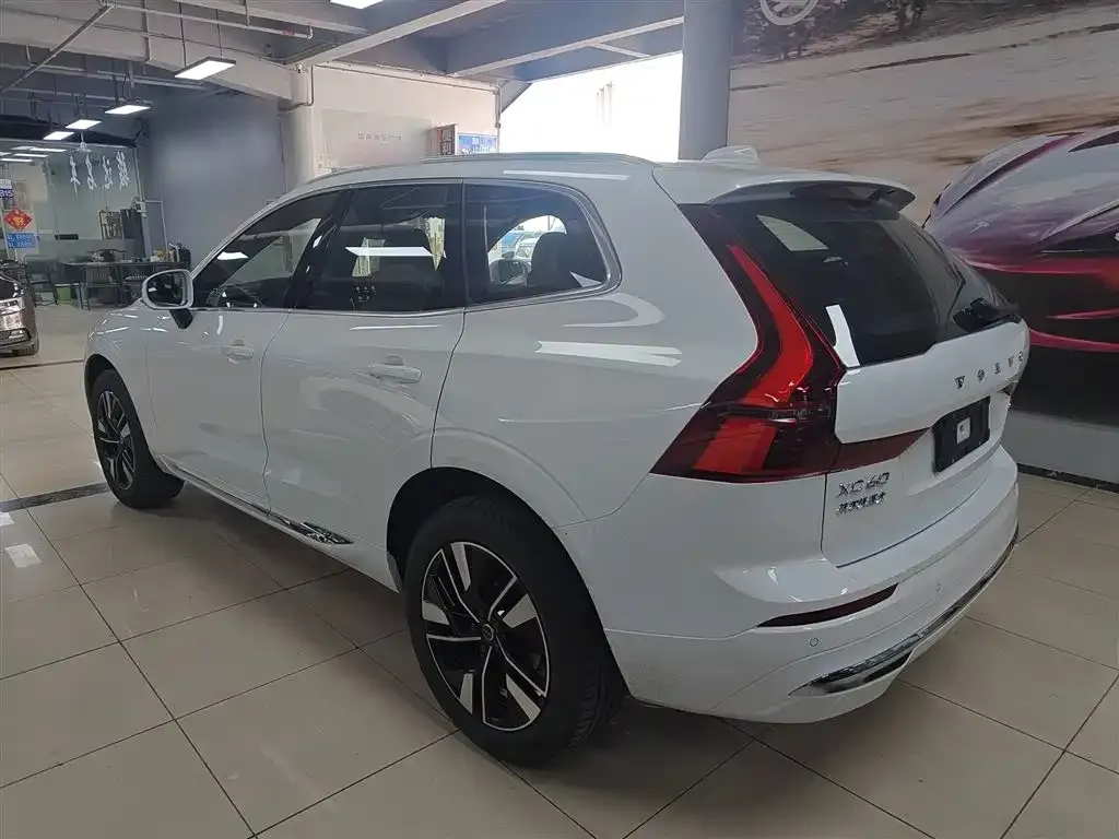 Volvo XC60 2026 из CN, фото 6