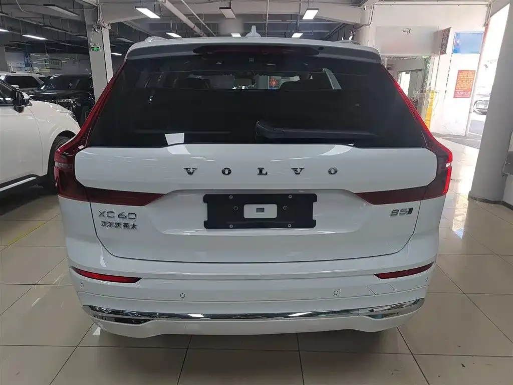 Volvo XC60 2026 из CN, фото 8