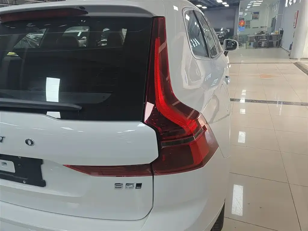 Volvo XC60 2026 из CN, фото 2