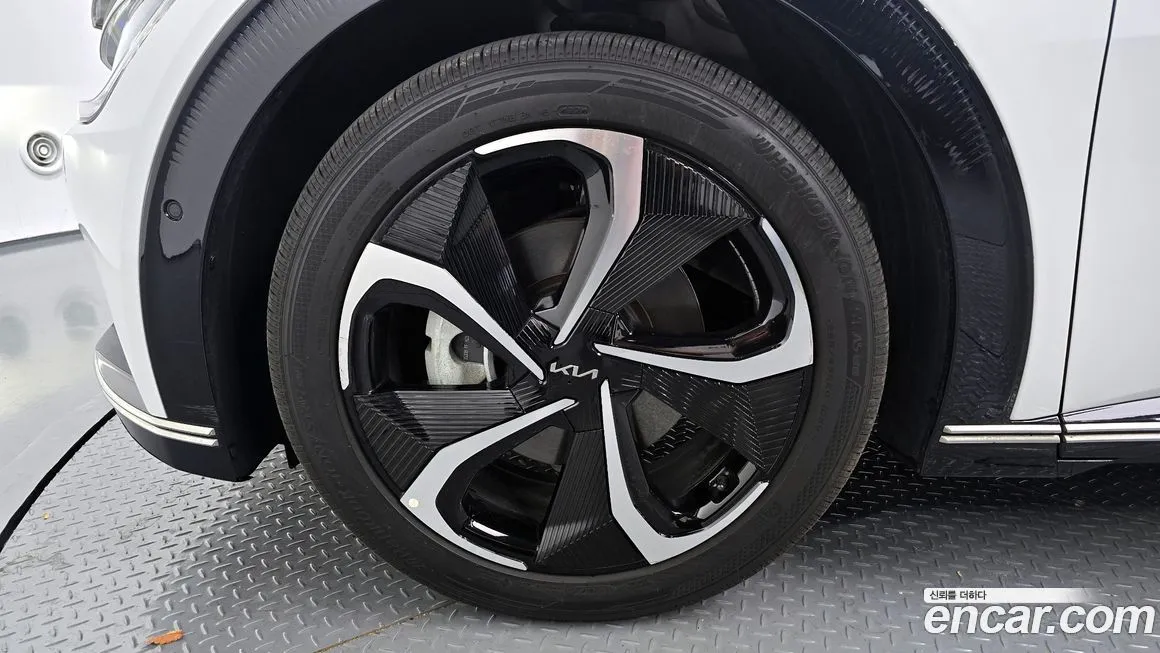 Kia EV6 2022 из KR, фото 4